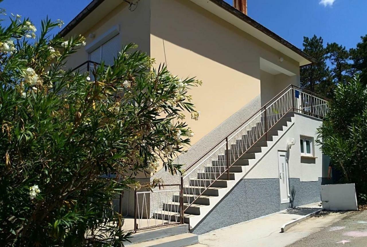Apartmán Studio Jelena Šilo Exteriér fotografie
